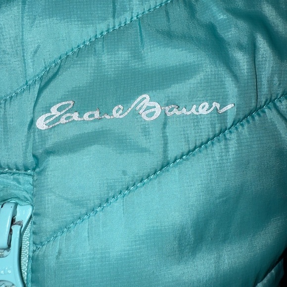 Eddie Bauer Reversible Winter Jacket - Picture 5 of 11